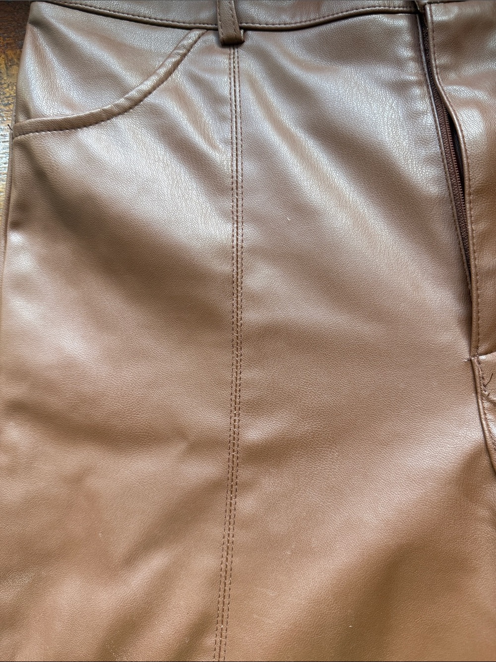 Leather-Look Split-Hem Pants in Chocolate Brown - Picture 5 of 5